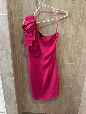 JAYGODFREY Hot Pink One-Shoulder Dress with Tiered Bow